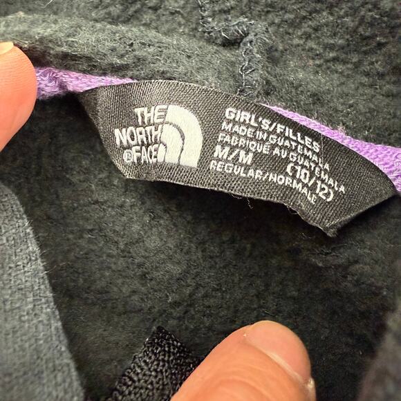 The North Face Girls Black Zip Up Hoodie Sweatshirt - Picture 3 of 4